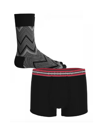 Zobrazit detail produktu - Pánské boxerky+ponožky Guess U4BG83 Obrázek Pánské boxerky+ponožky Guess U4BG83