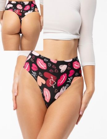Zobrazit detail produktu - Dámské kalhotky Julimex Kiss Me String Maxi Obrázek Dámské kalhotky Julimex Kiss Me String Maxi